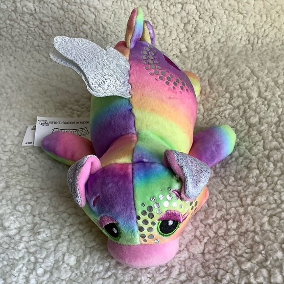 Cutetitos Partyitos 2021 Flying Pig Plush Stuffed Animal Toy No Wrap - Picture 3 of 12